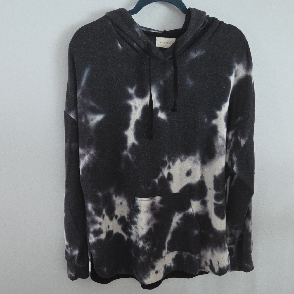Black and White Tie-Dye Sweater